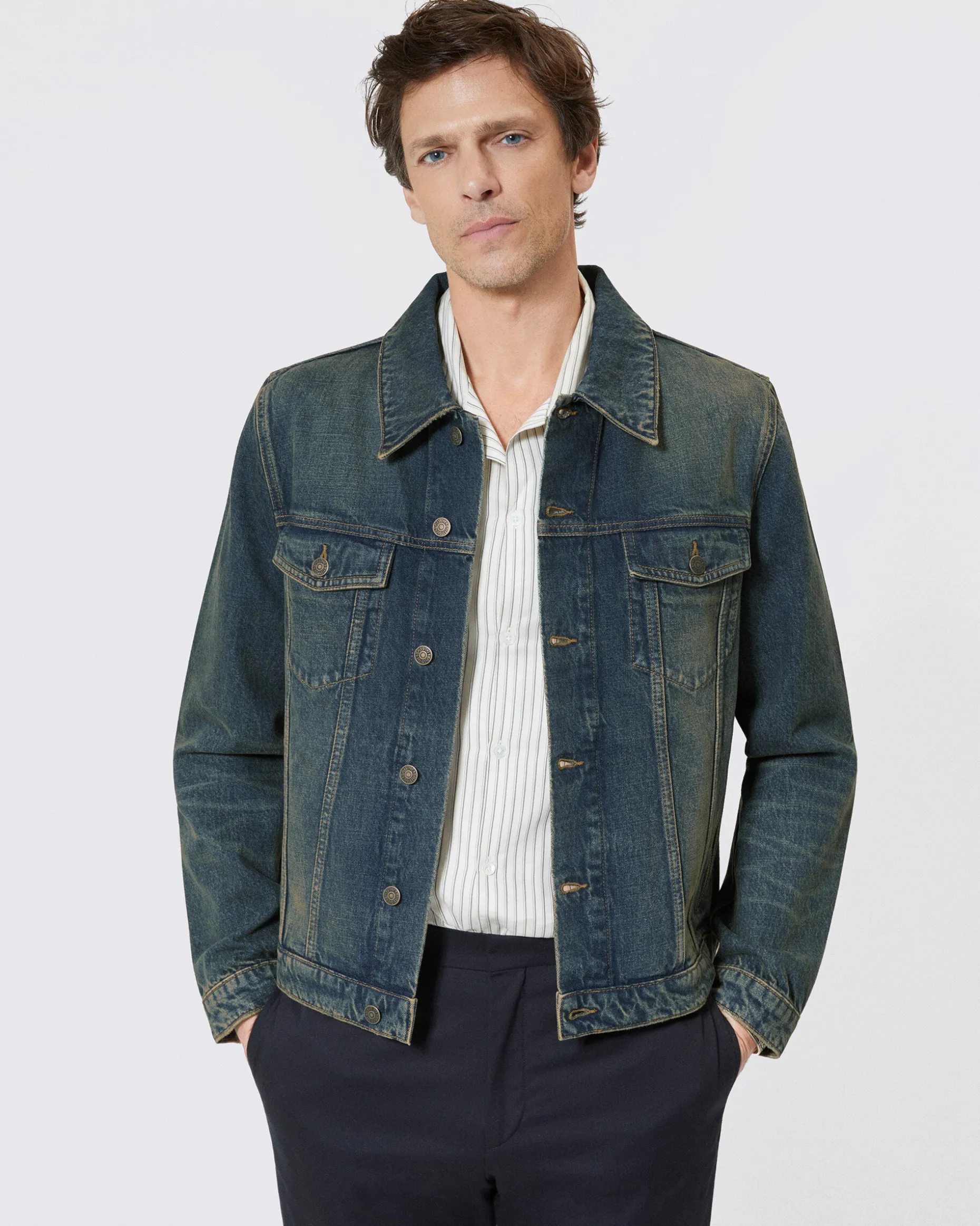 Blouson en denim bleu clair