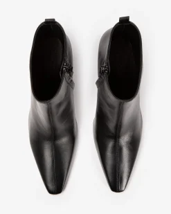 Bottines en cuir noire