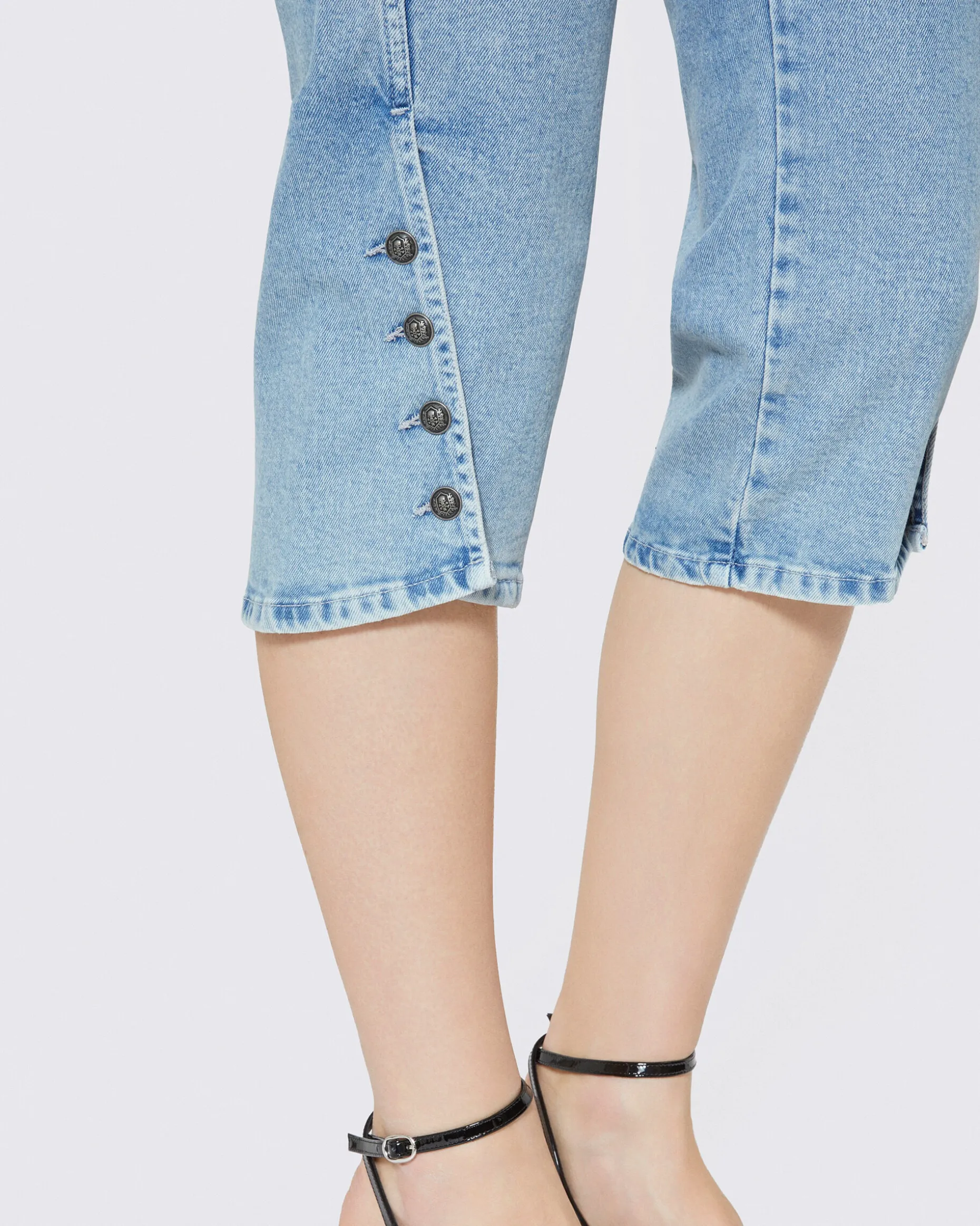Capri en denim bleu