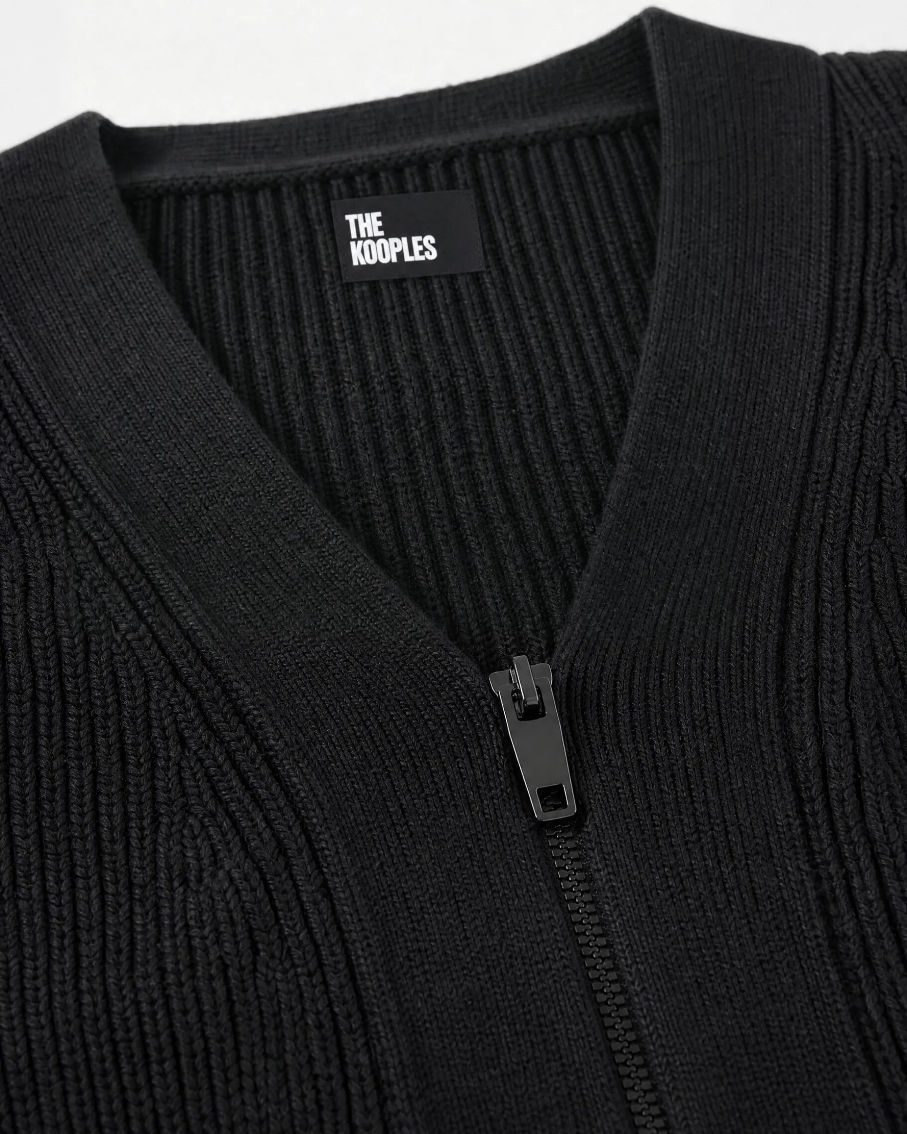 Cardigan court zippé en laine mérinos gris