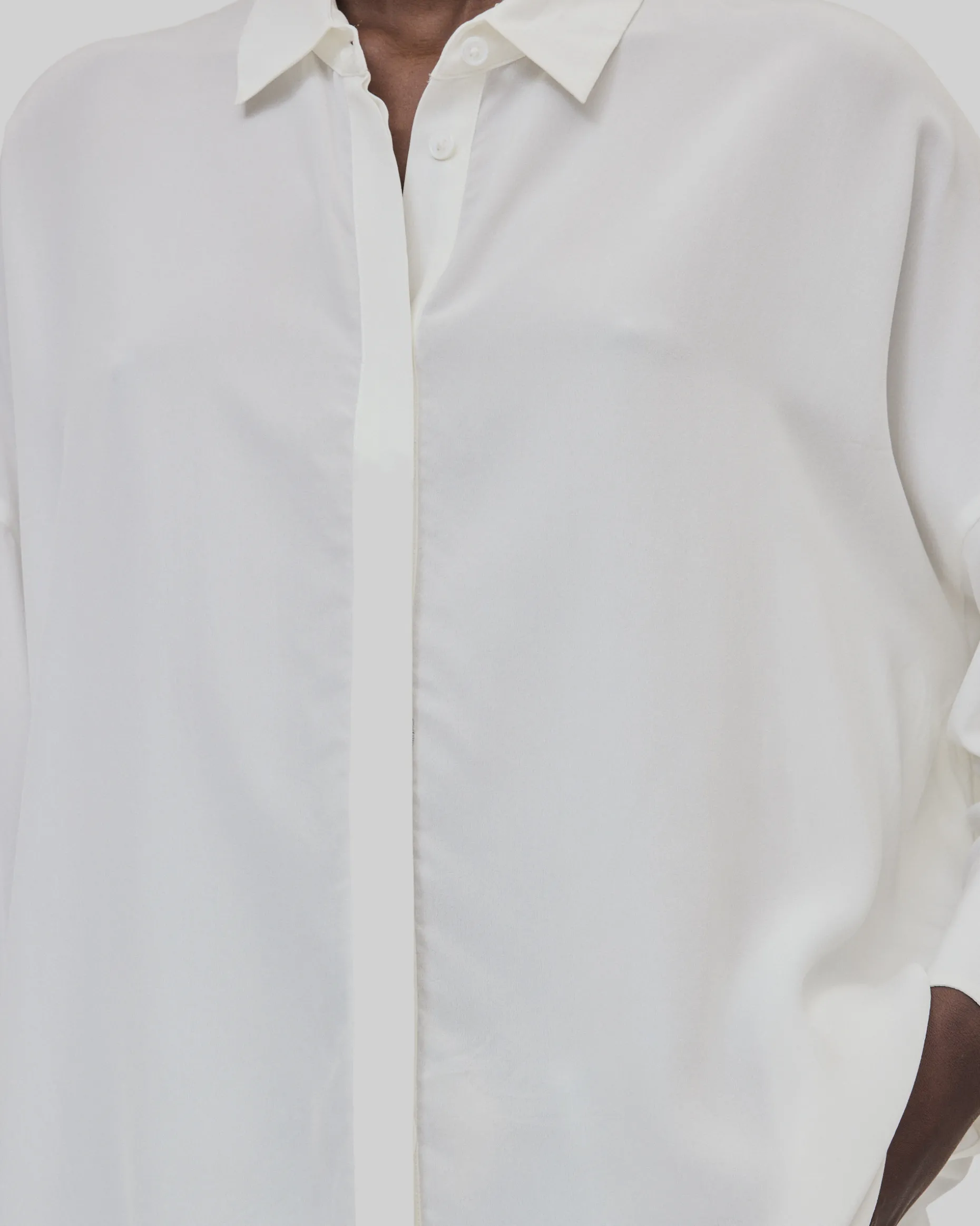 Chemise ample en soie lavée blanche