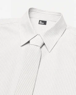 Chemise en coton rayée avec cravate blanche