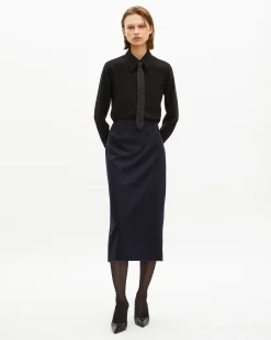 Chemise en satin noire