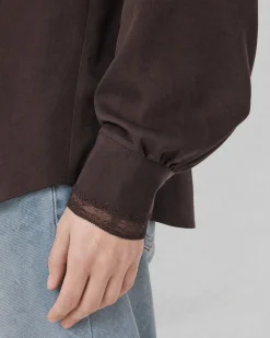 Chemise en soie avec dentelle marron