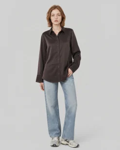 Chemise en soie avec dentelle marron