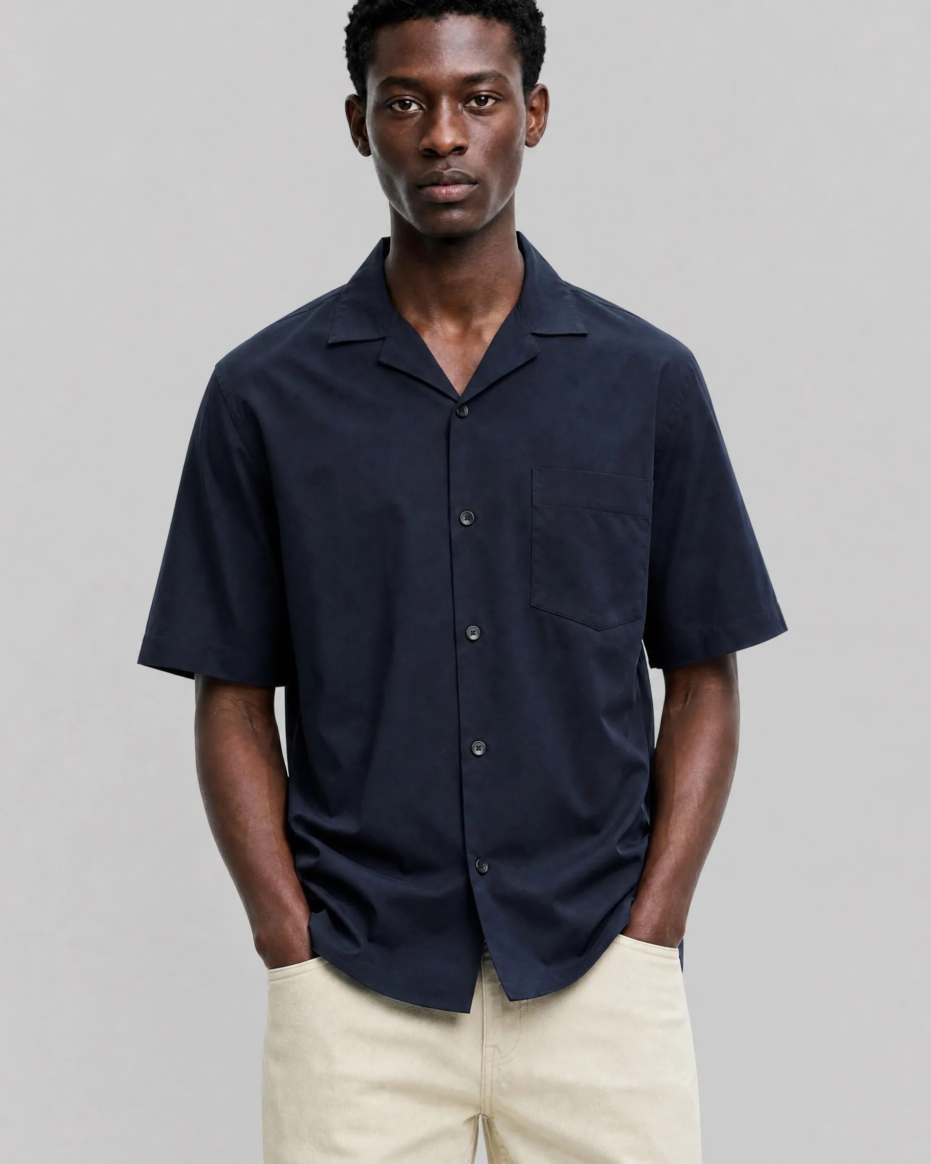 Chemise manches courtes unie marine