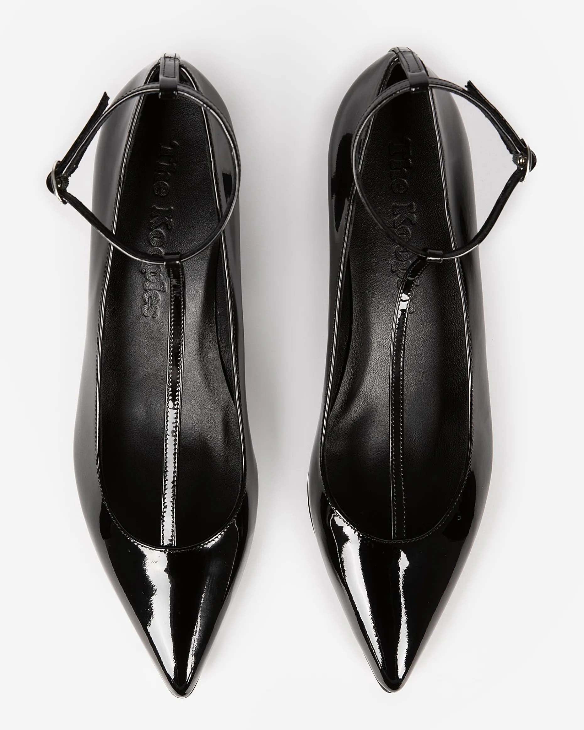 Escarpins à talons avec bride noirs