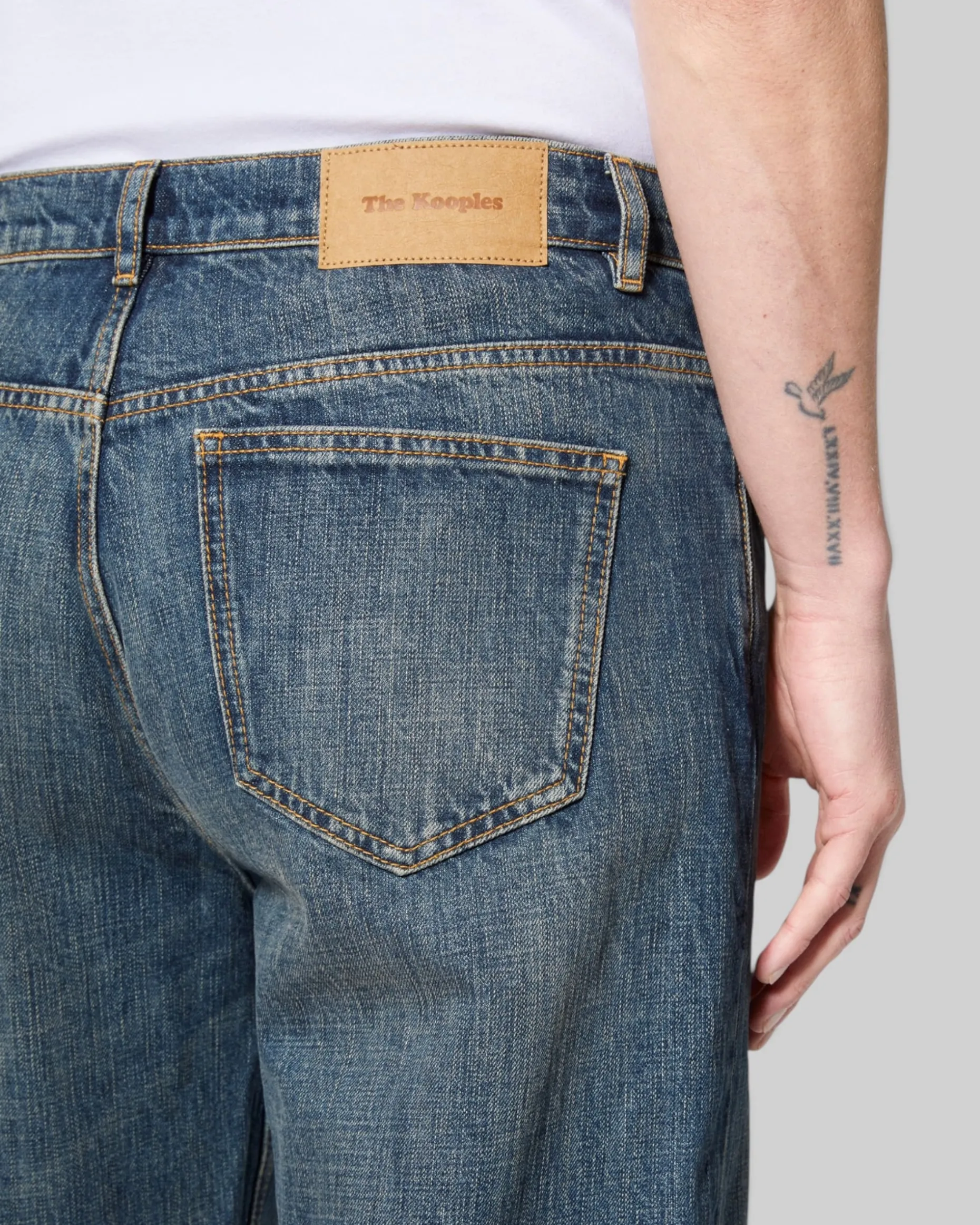 Jean droit bleu gris