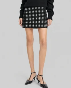 Jupe courte avec clous noire