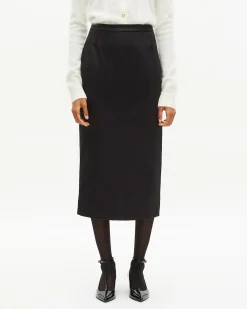 Jupe longue crayon en satin noire
