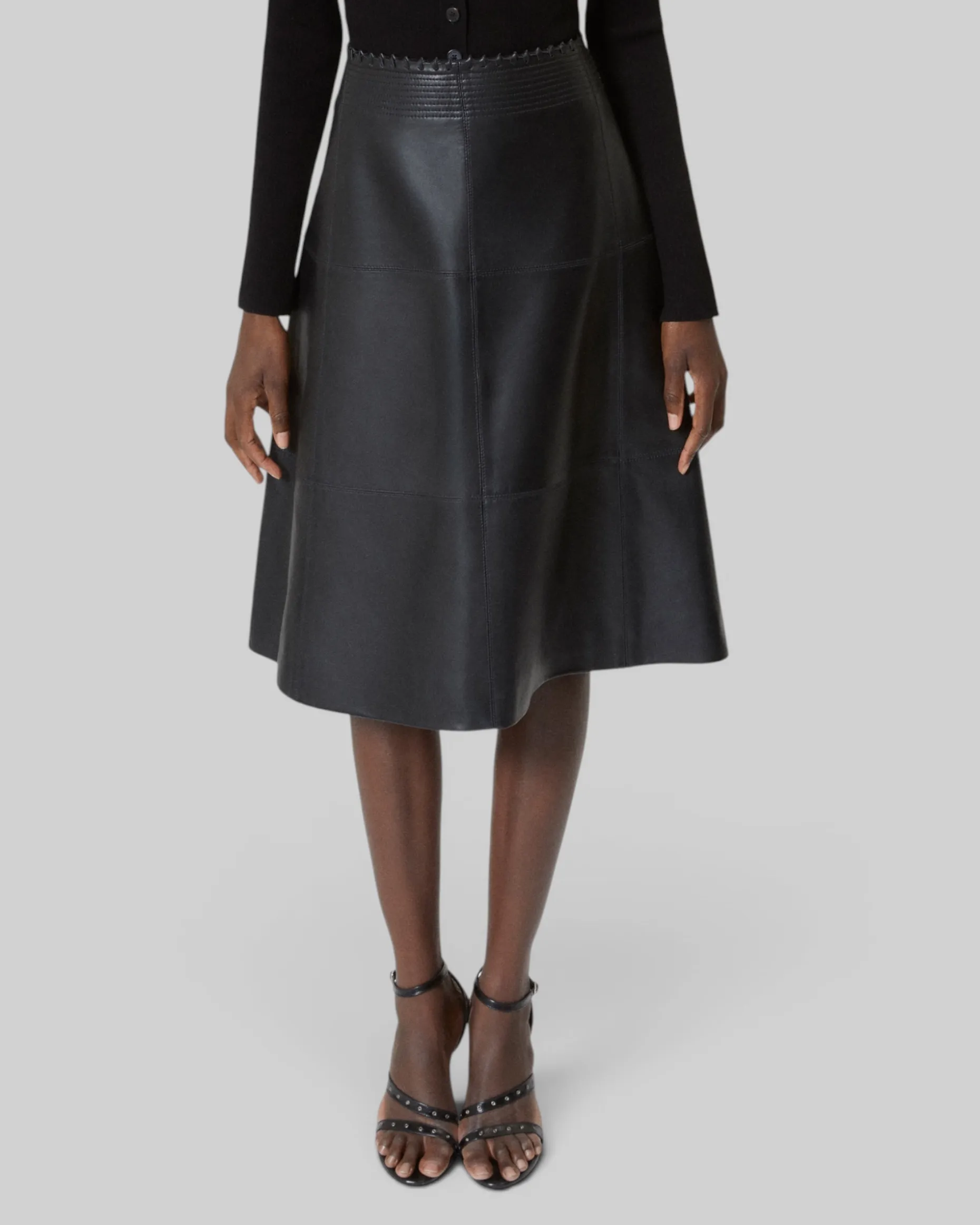 Jupe midi en cuir noire
