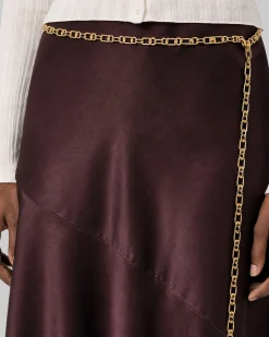 Jupe midi en satin avec chaîne dorée marron