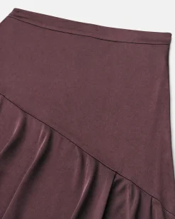 Jupe midi en satin avec chaîne dorée marron