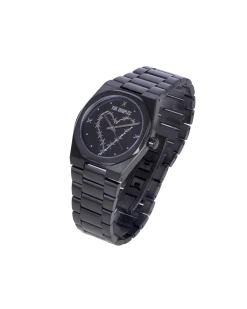 Montre avec coeur noire