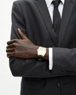 Montre avec logo et bracelet en cuir noir