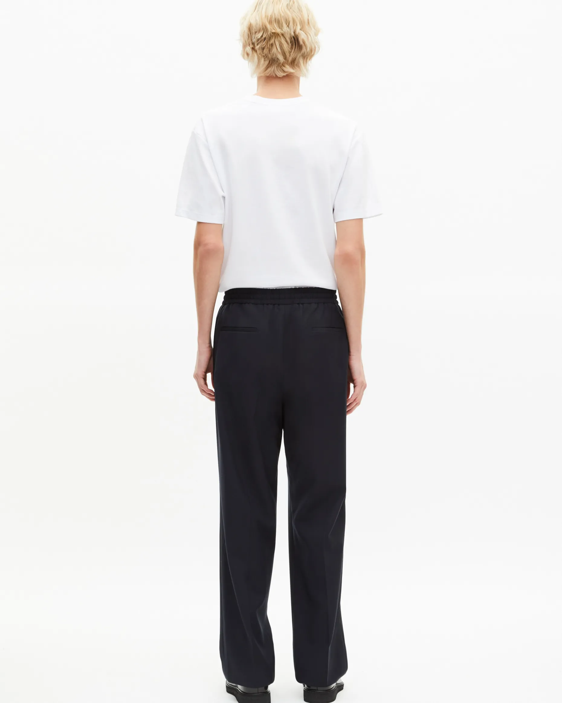 Pantalon de costume droit en laine marine