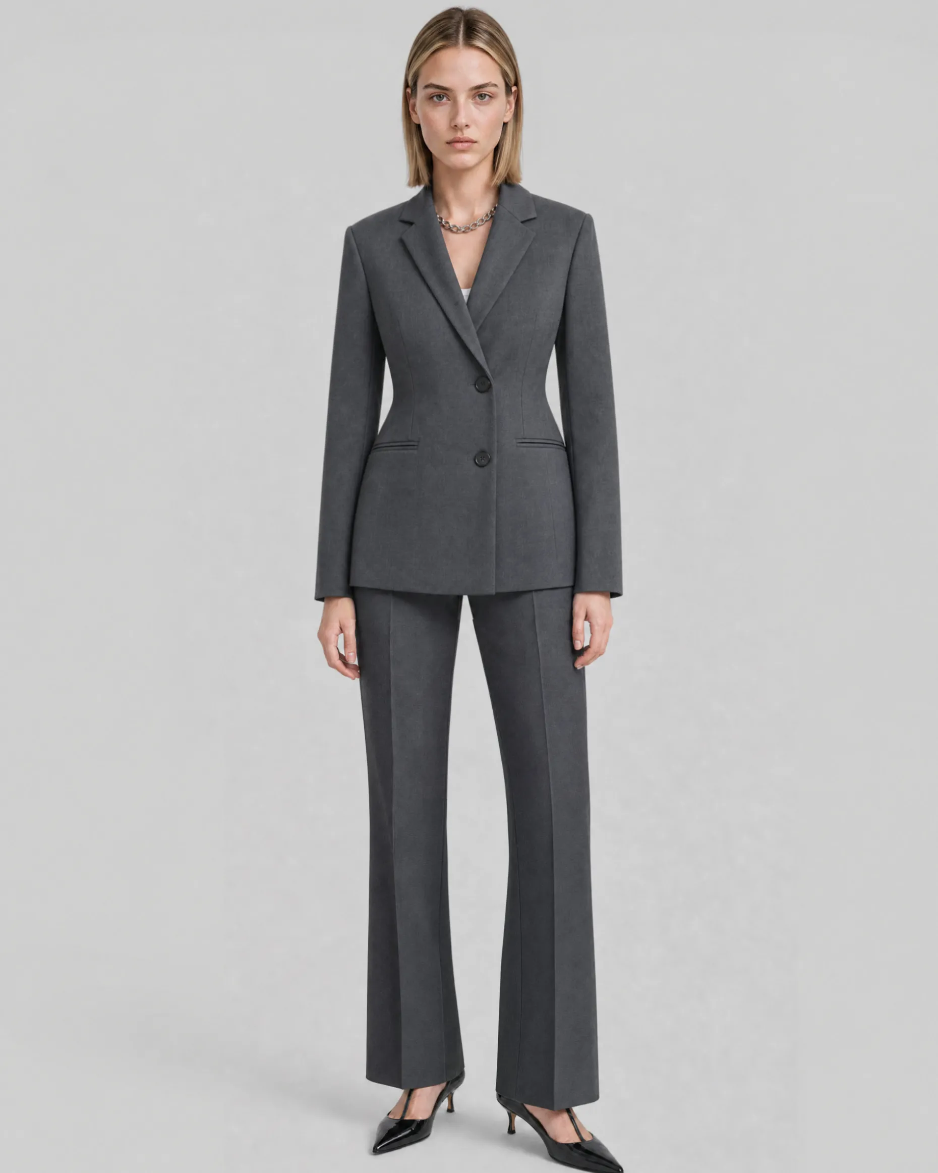 Pantalon de tailleur flare en laine mélangée gris