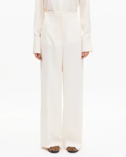 Pantalon large en satin écru