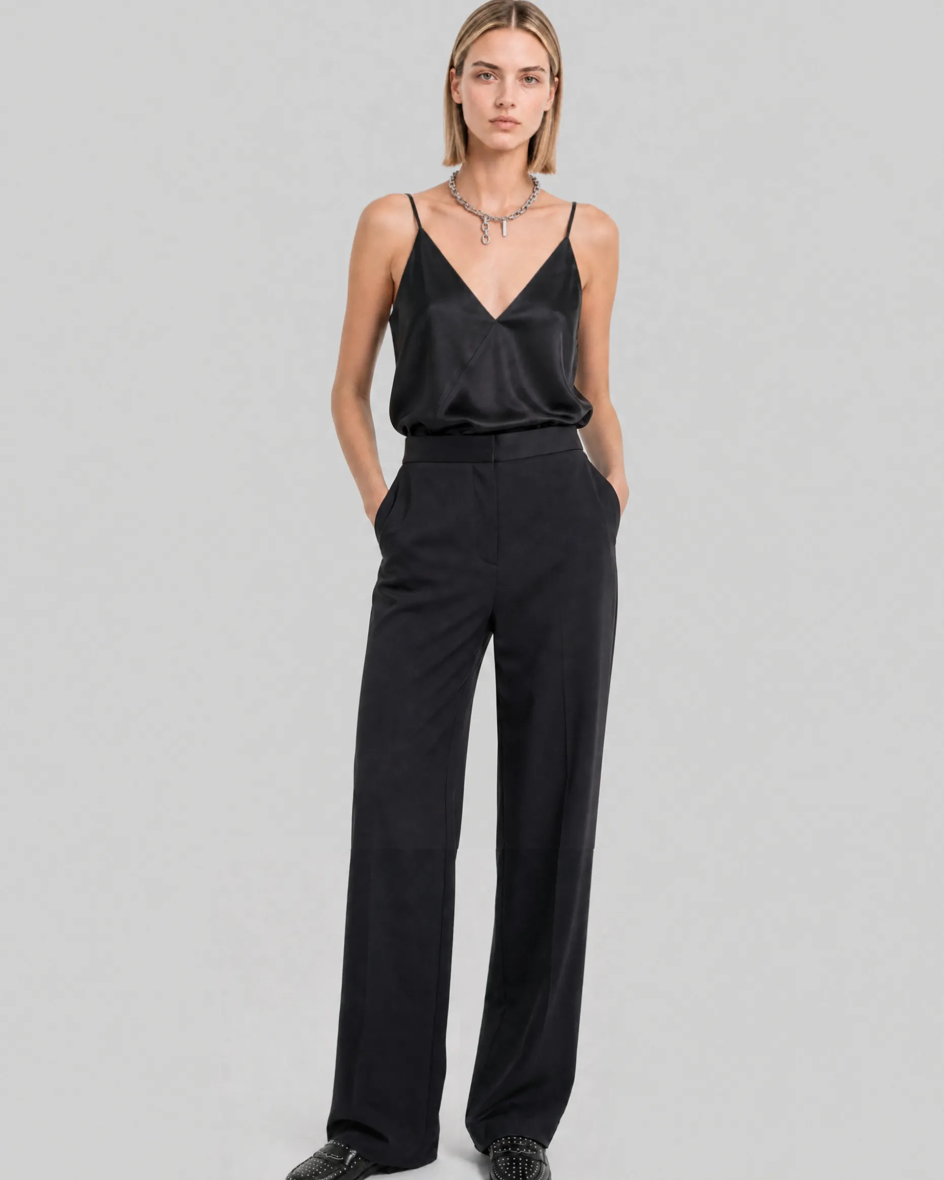 Pantalon large en satin noir