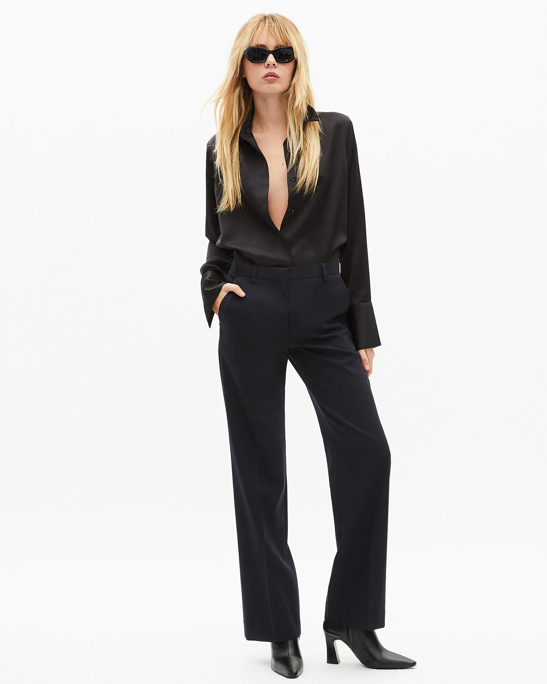Pantalon tailleur droit en laine mélangée marine