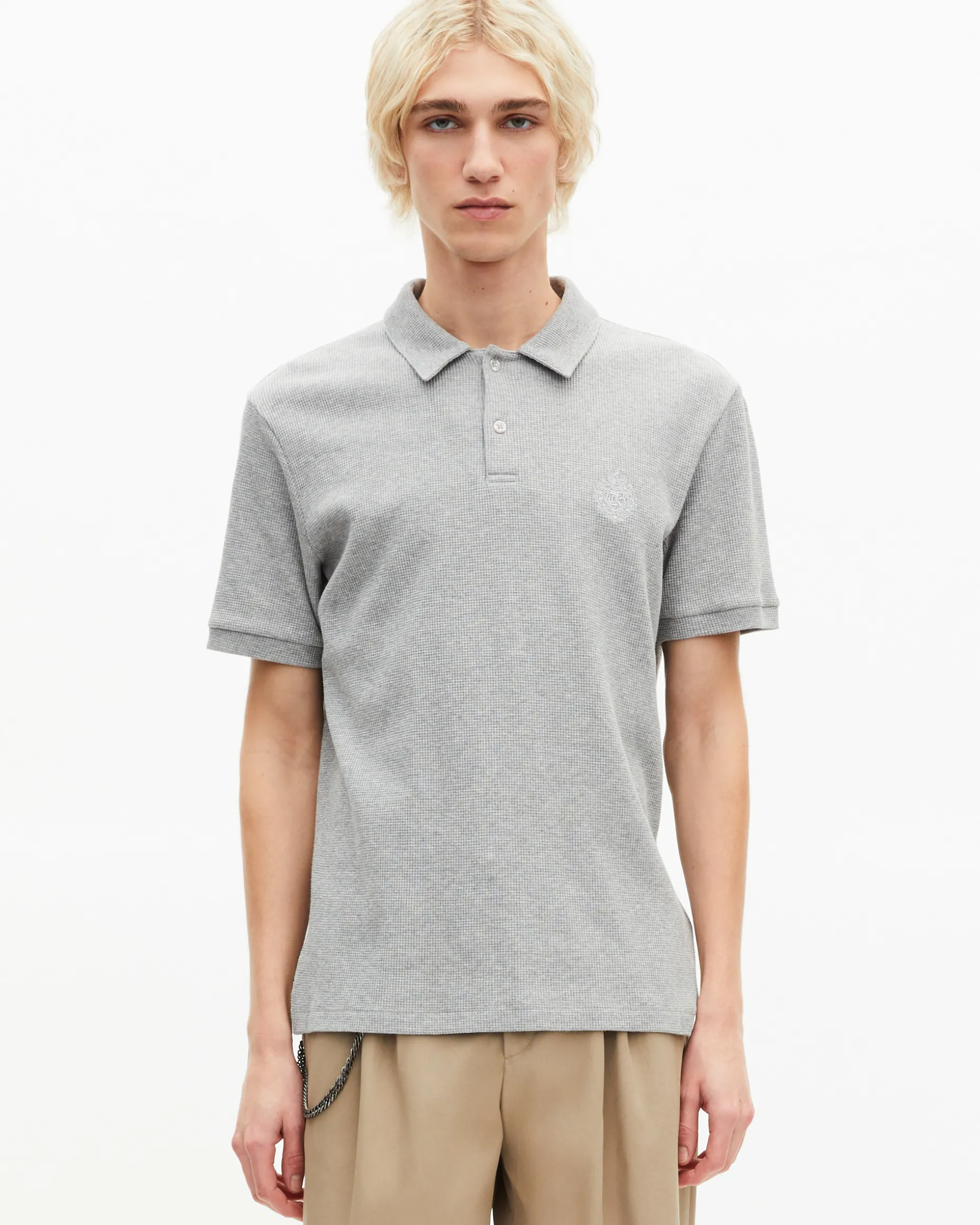 Polo en nid d'abeille avec blason gris