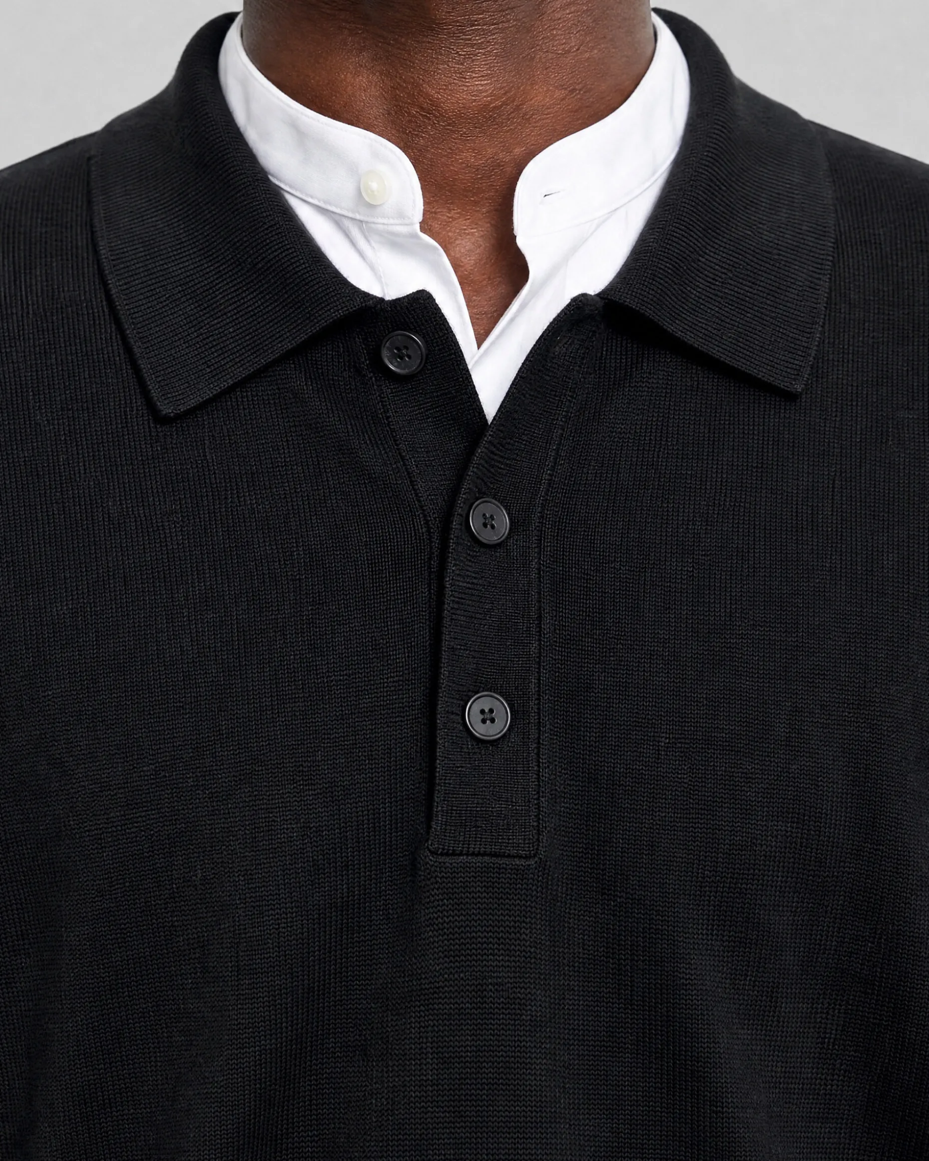 Pull col polo en laine mérinos noir