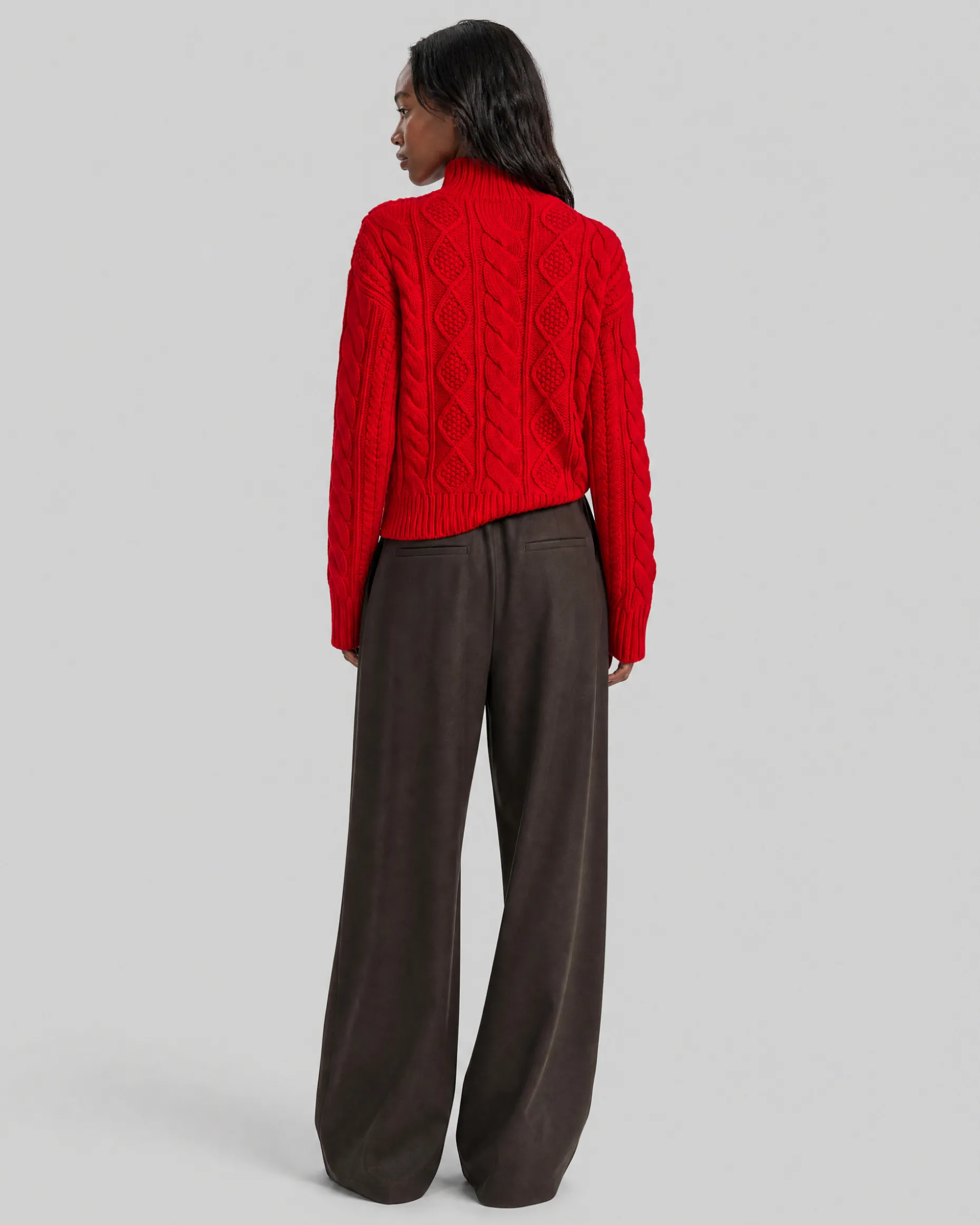 Pull en maille torsadée laine mérinos rouge