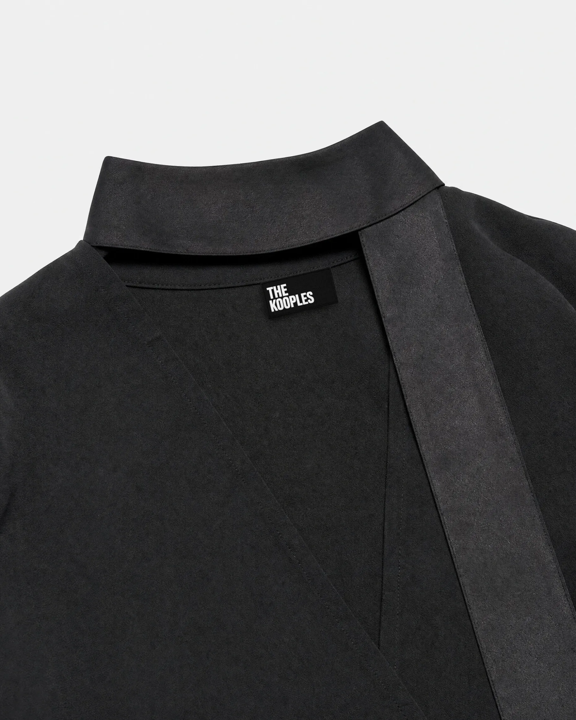 Robe courte cache-cœur noire