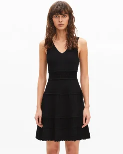 Robe courte en maille noire