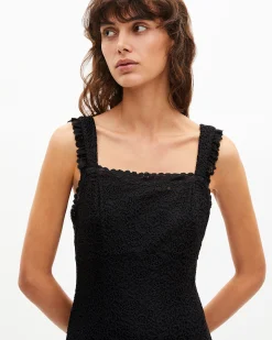Robe longue en dentelle noire