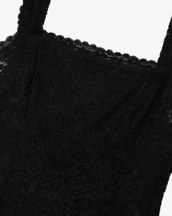 Robe longue en dentelle noire