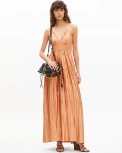 Robe longue plissée orange clair