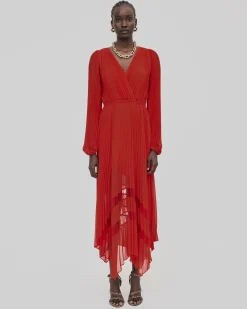Robe longue plissée rouge