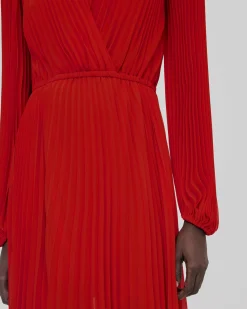 Robe longue plissée rouge