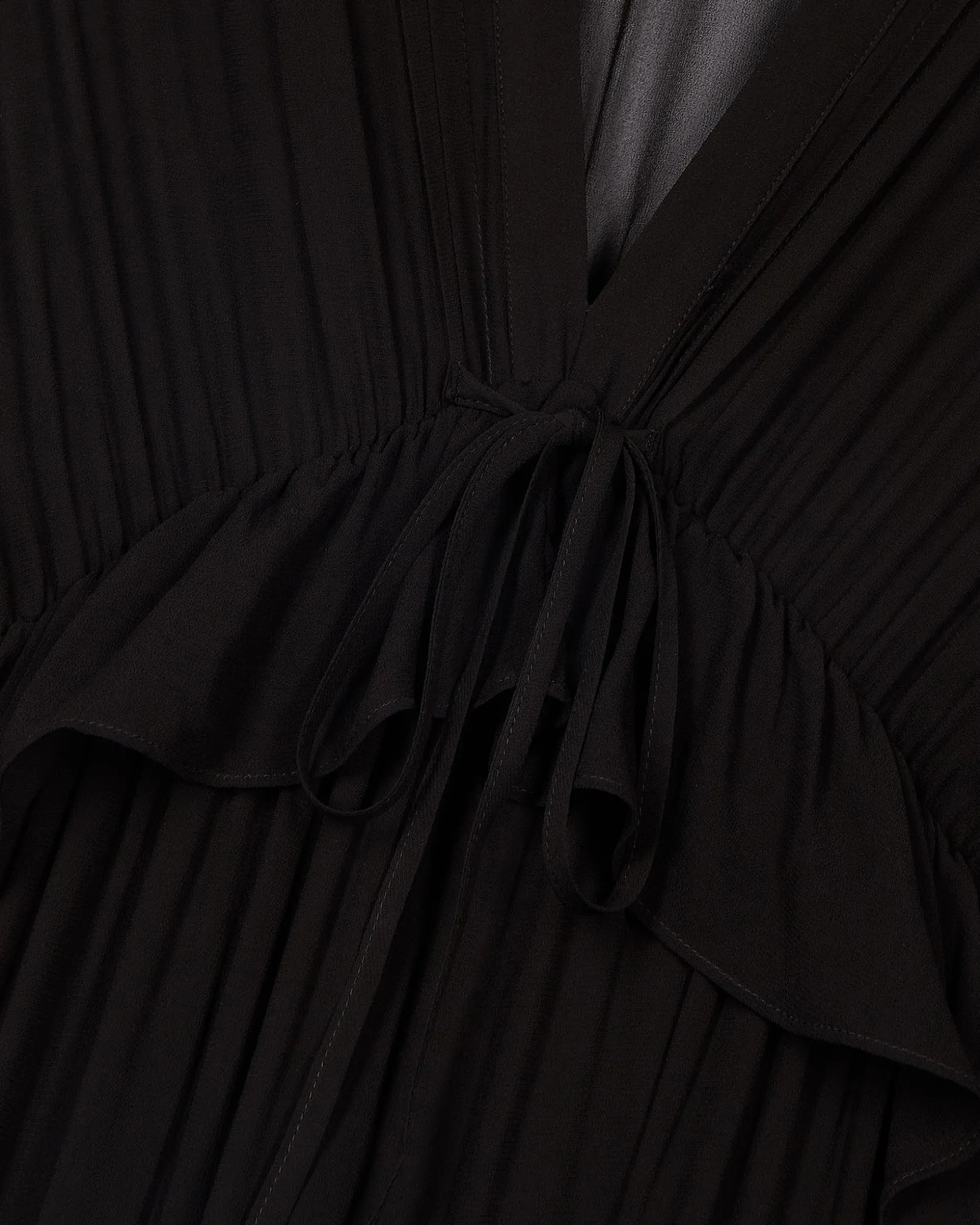 Robe longue volantée noire