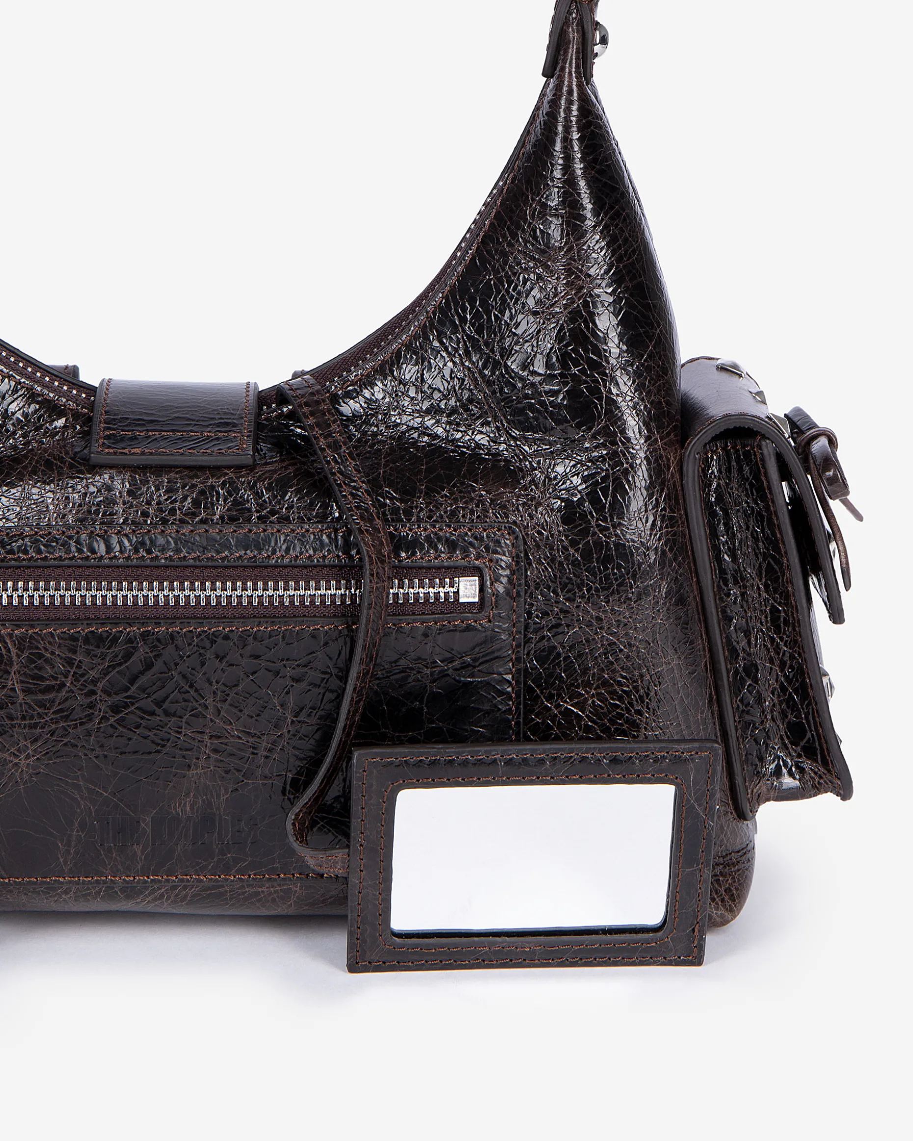 Sac Amelia clouté en cuir craquelé marron
