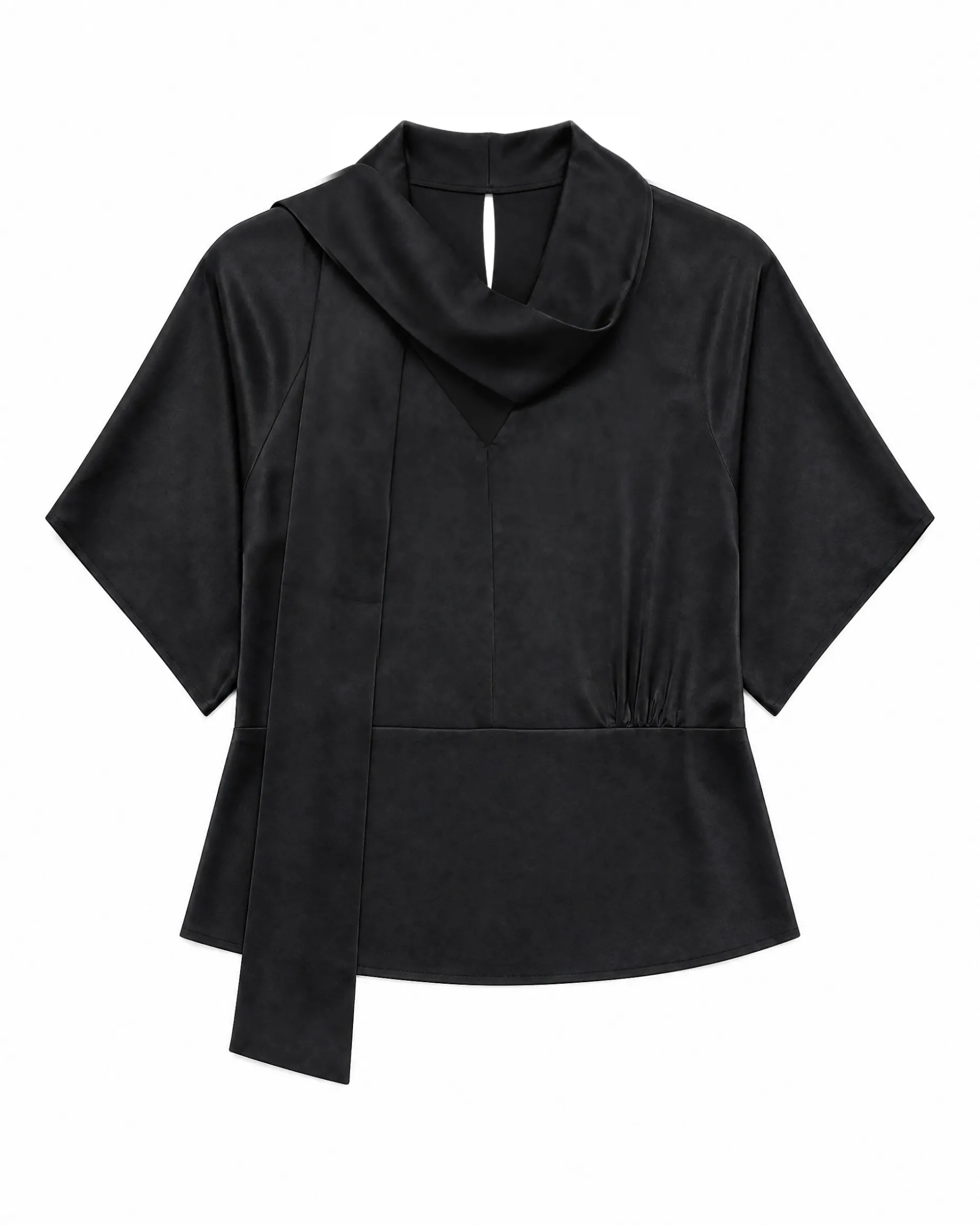 Top avec lavallière en satin noir