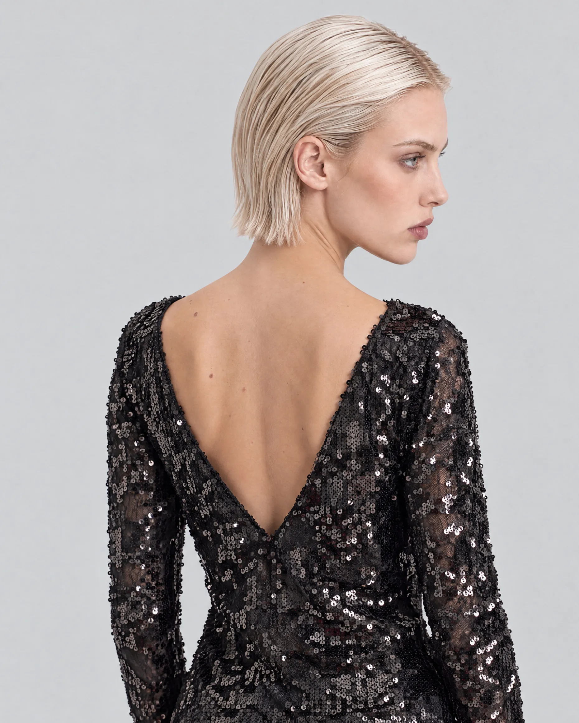 Top en dentelle et sequins noir