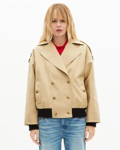 Trench court en coton beige