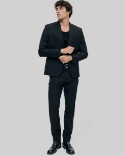 Veste de costume en laine noire coupe tailleur ajustée